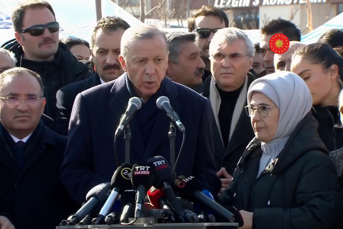 Cumhur başkanı Erdoğan :Mart ayında celp dönemi olan askerlerin, asker alınları ertelendi.